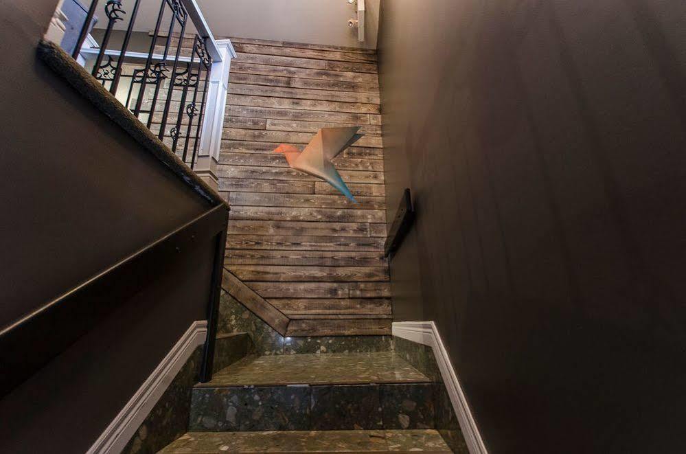 Lester Lofts By Bower Boutique Hotels Монктон Экстерьер фото